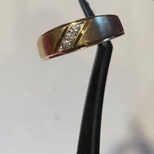 Man’s Wedding Band